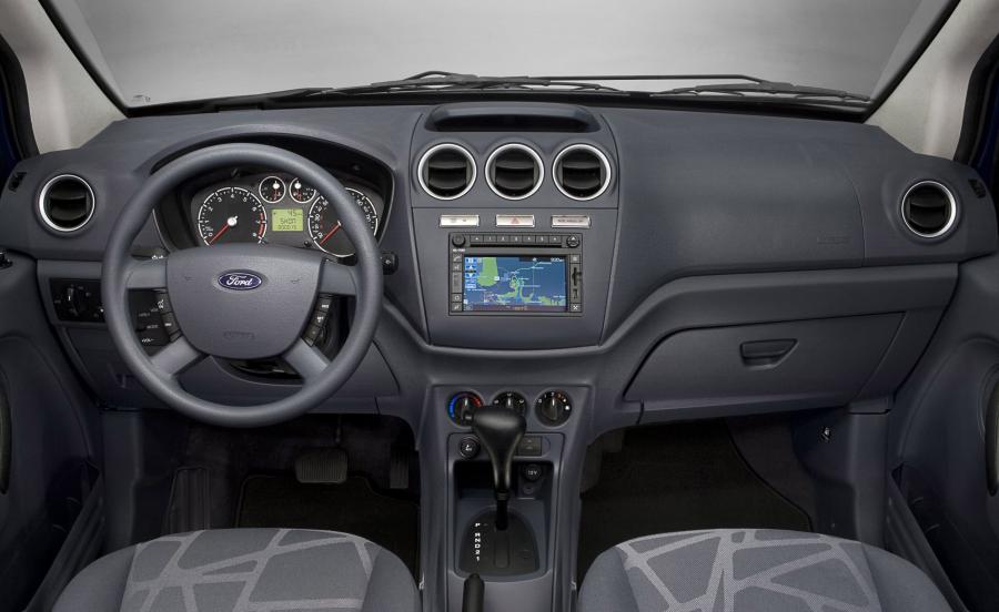  Ford Transit Connect 2010 года  (фото 85 из 109)